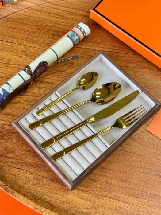 Set canteens instruments