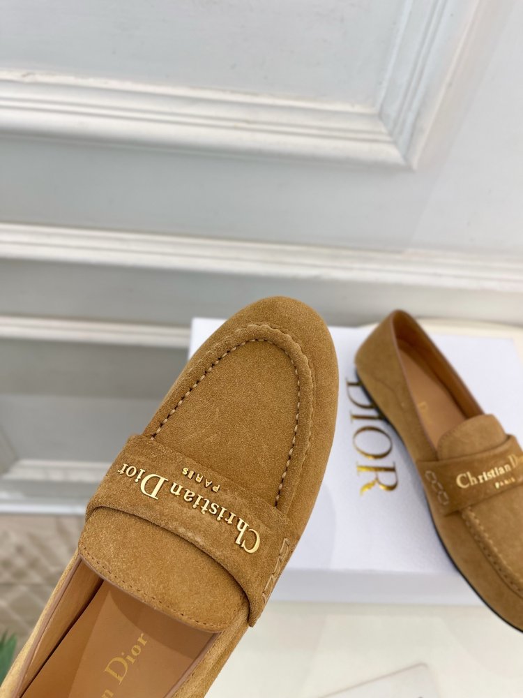 Лоферы женские фото 6