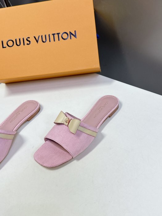 Шлепанцы фото 3