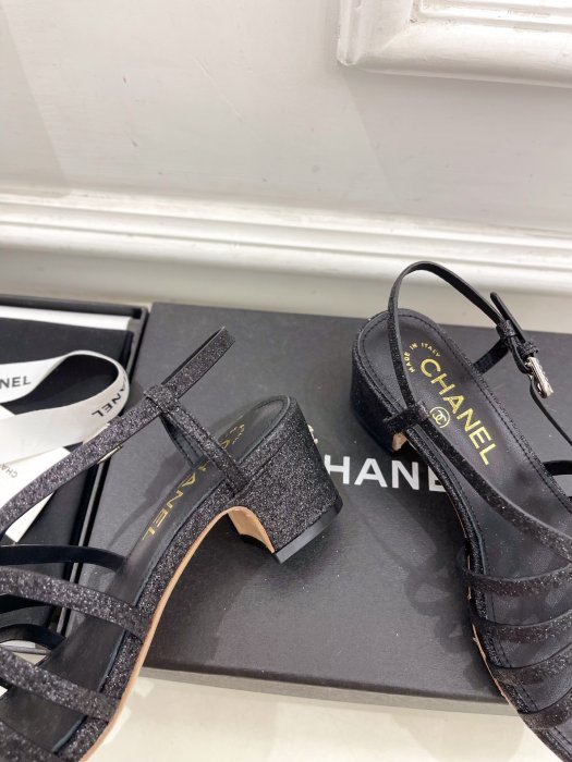 Sandals women's фото 6