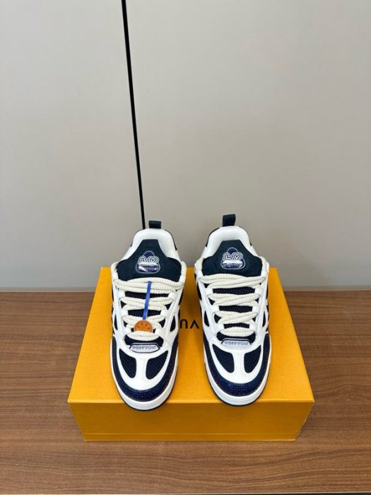 Sneakers фото 3
