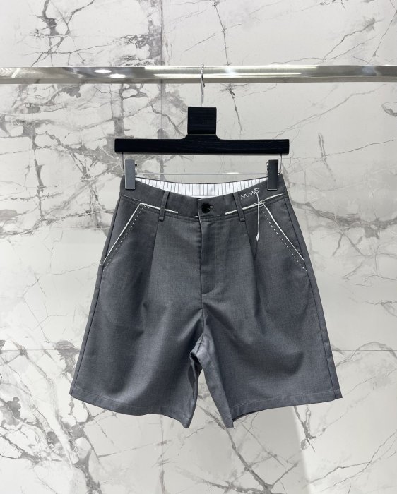 Шорти жіночі