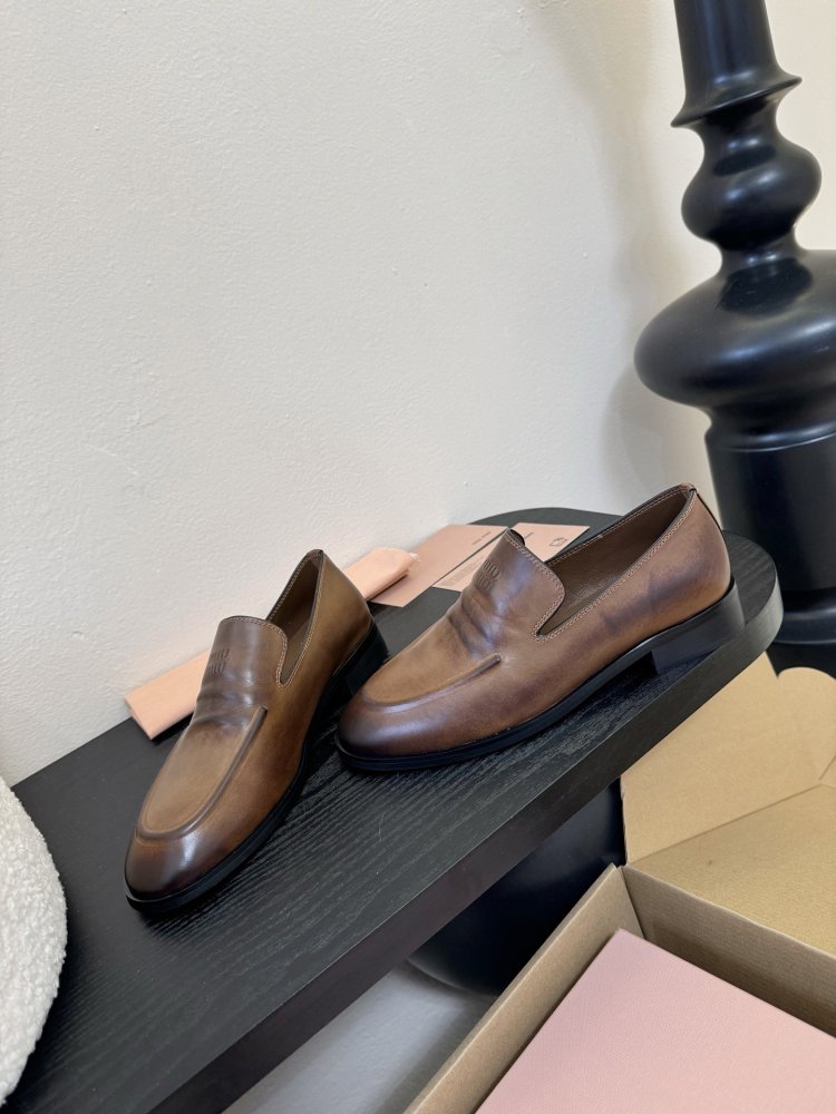 Туфлі жіночі фото 3