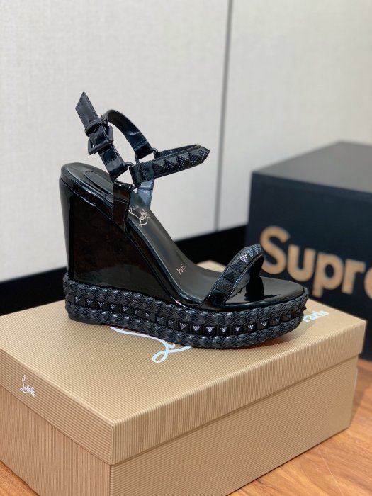 Босоножки фото 6