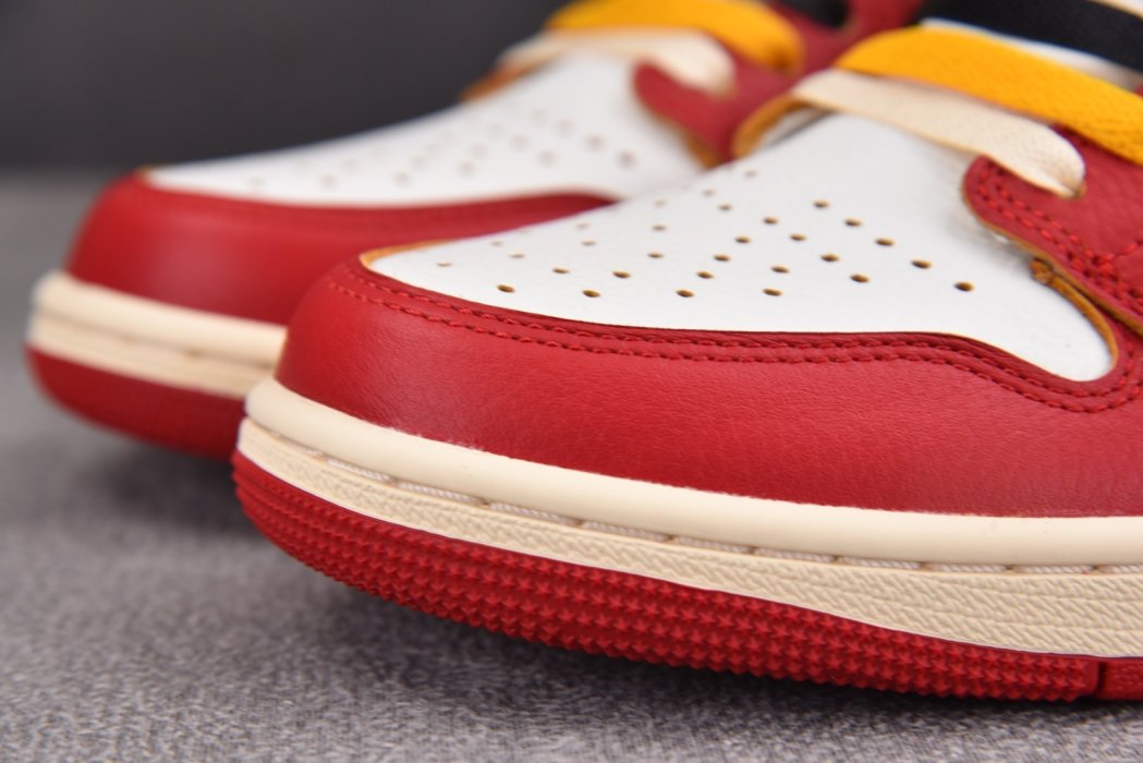 Кроссовки Union LA x Air Jordan Air 1 Retro High OG SP Chicago Shadow фото 11