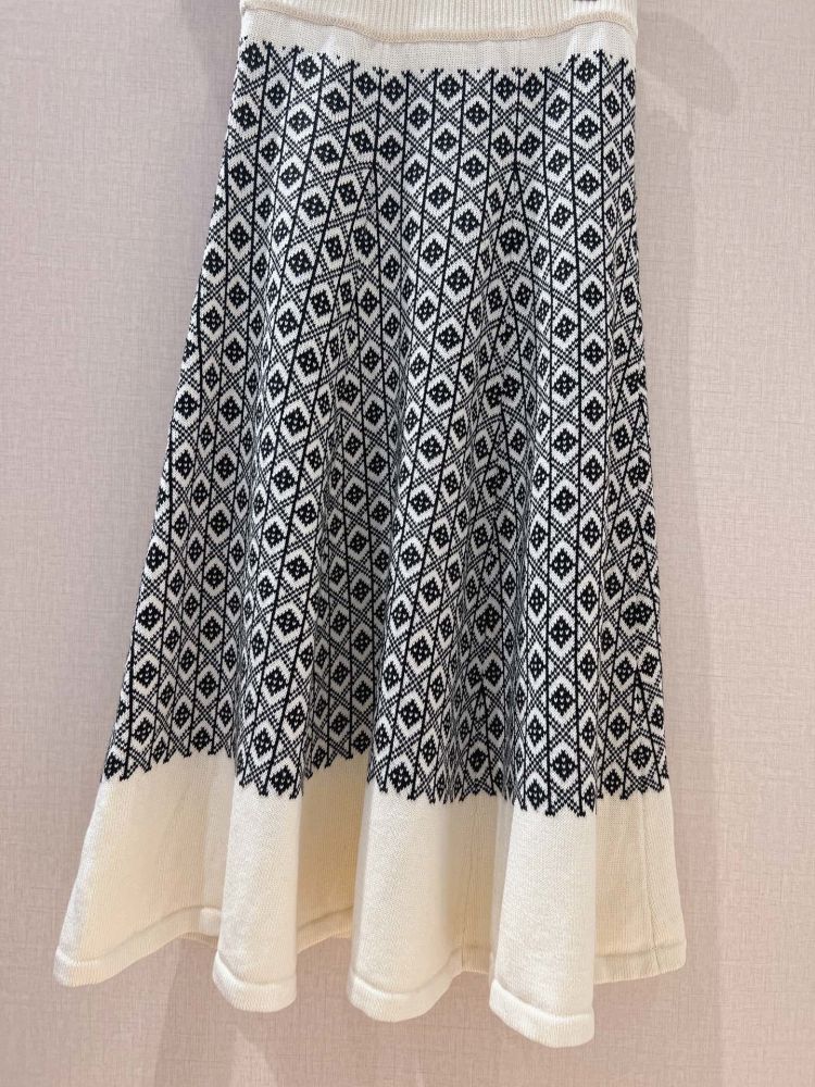 Skirt knitted фото 6