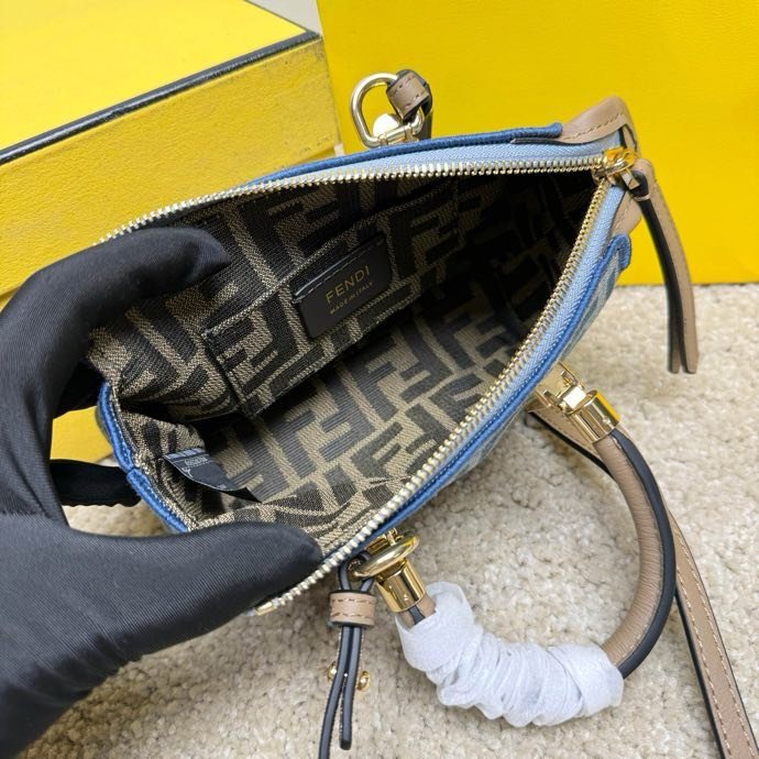 A bag women's By The Way Boston 20 cm фото 4