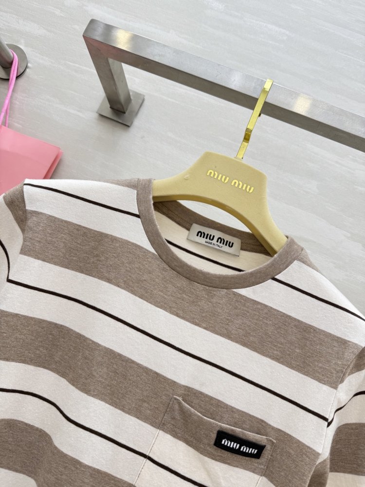 Футболка жіноча фото 5