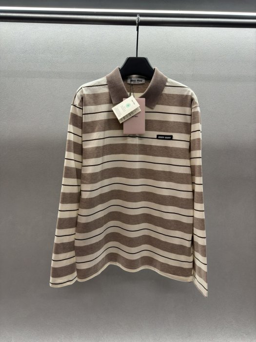 Кофта женская