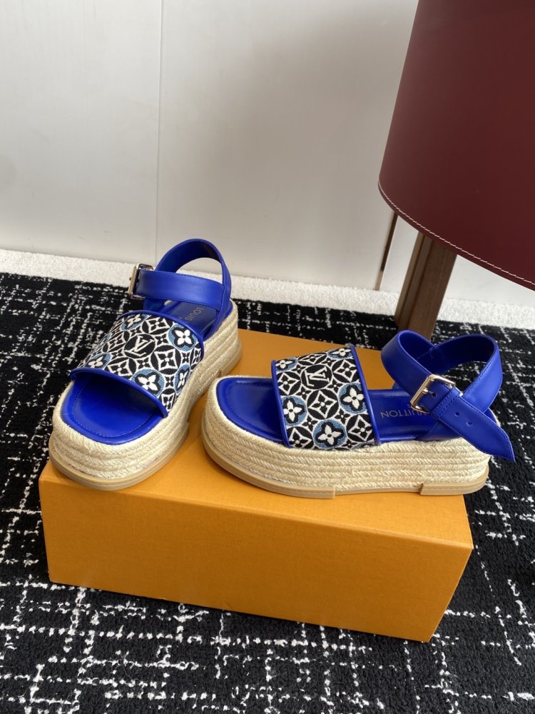 Сандалии женские фото 3