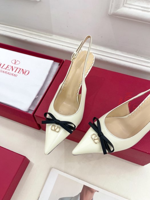 Босоножки фото 6