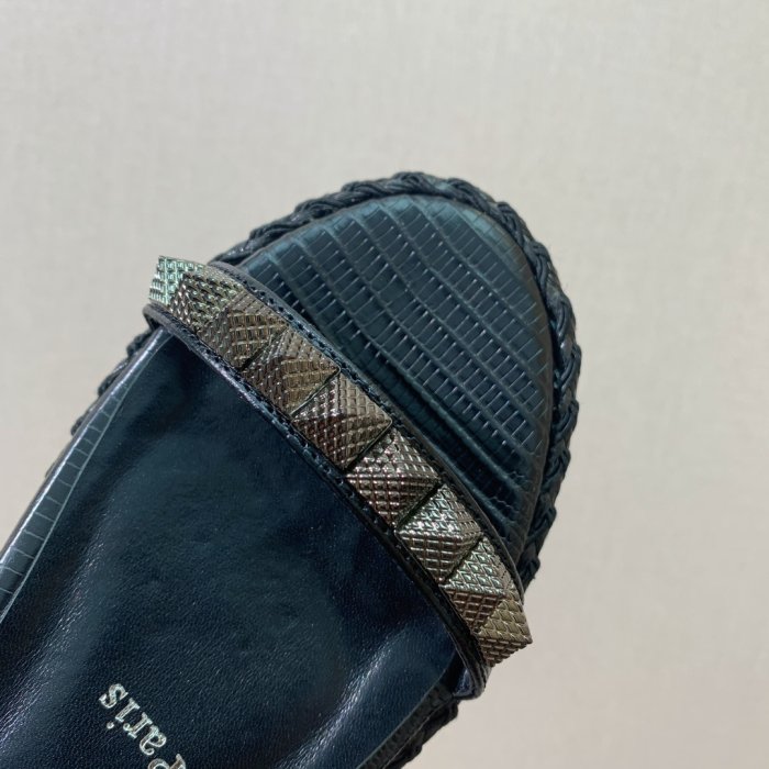 Сандалии женские фото 5