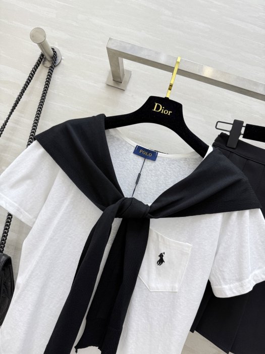 Costume female фото 8