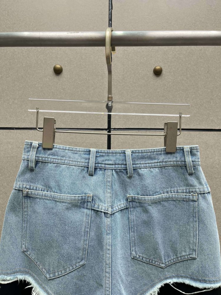 Джинсы женские фото 4