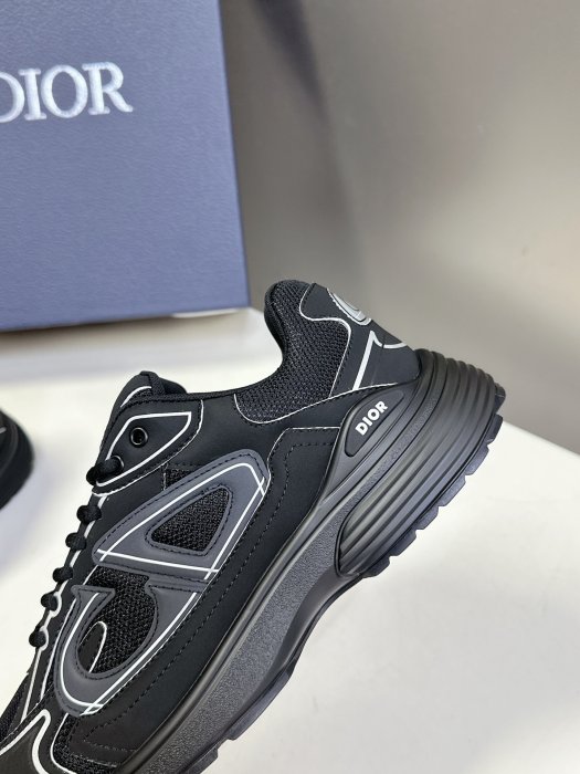 Кроссовки фото 7