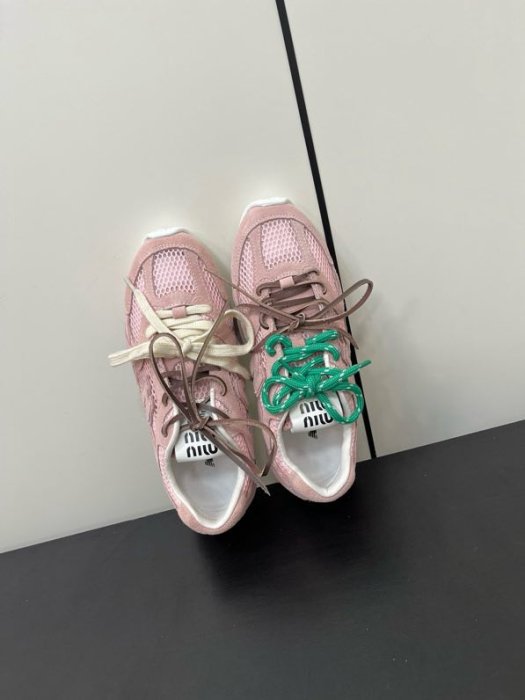 Sneakers Miu Miu x New Balance 530 фото 2