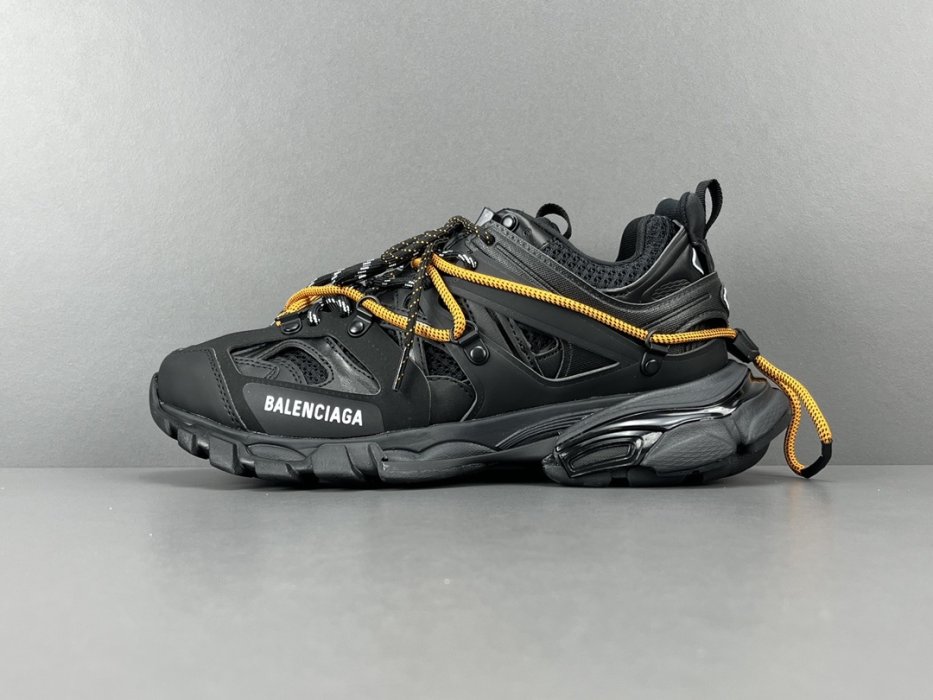Кроссовки Balenciaga Track 1.0 Trail Laces