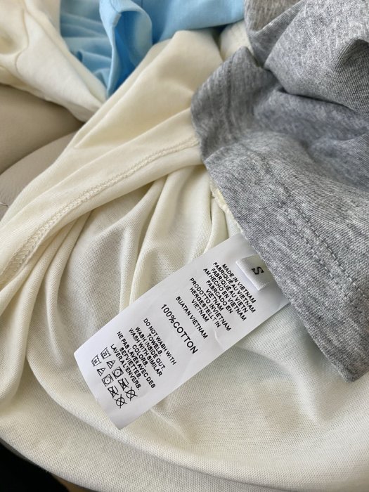 Футболка жіноча фото 8