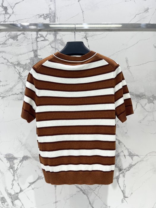 T-shirt women's фото 9