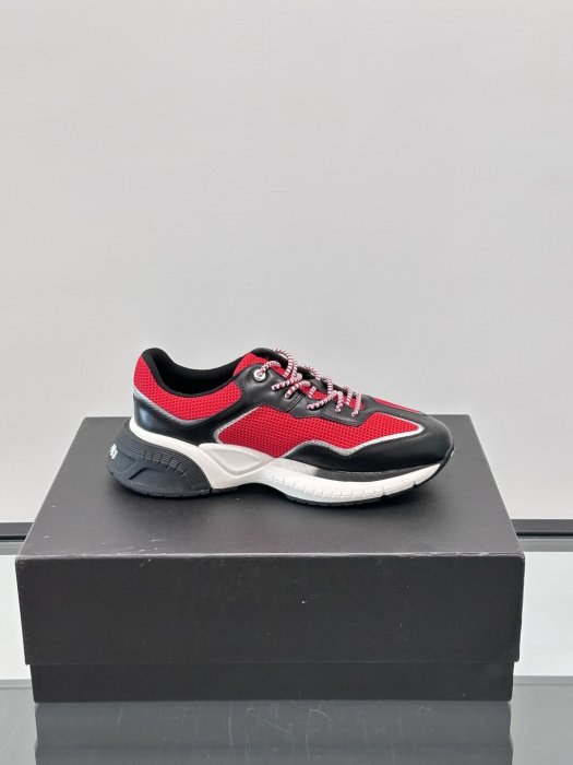 Кросівки чоловічі фото 7