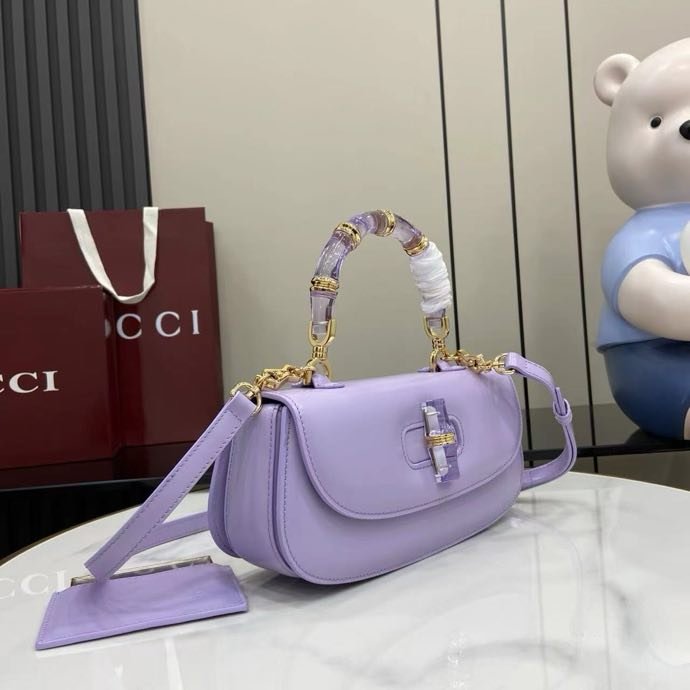 Сумка кожаная Gucci Bamboo Diva 26 см фото 7