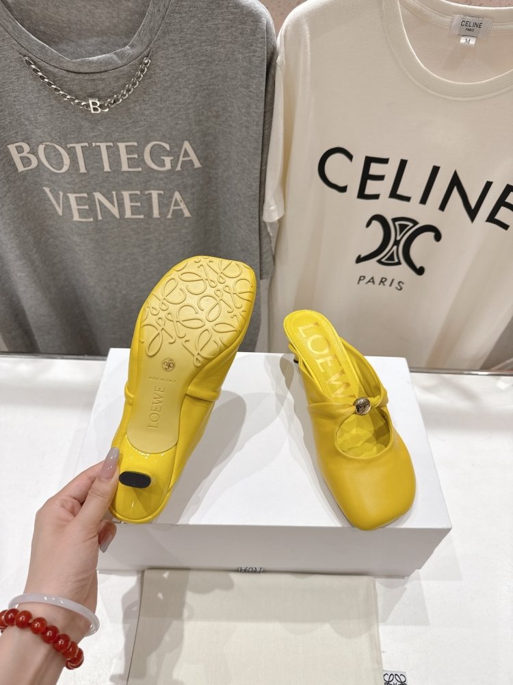 Босоножки фото 9