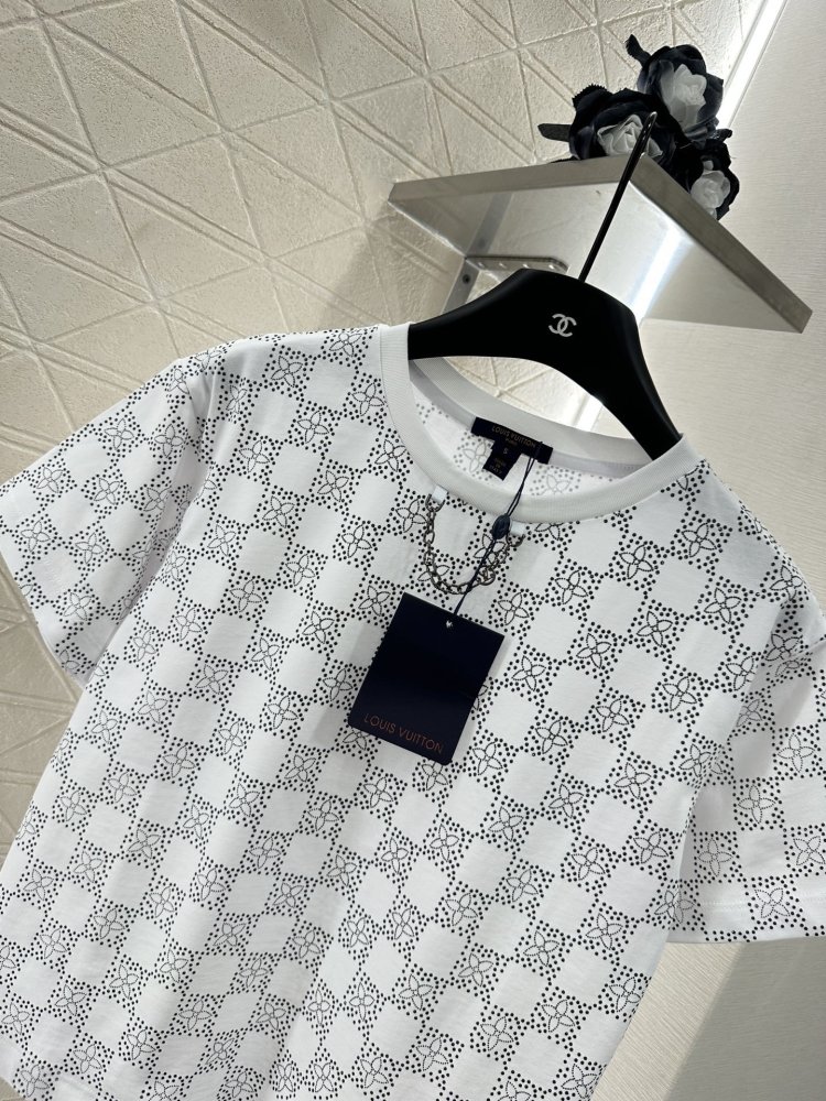 Футболка женская фото 3