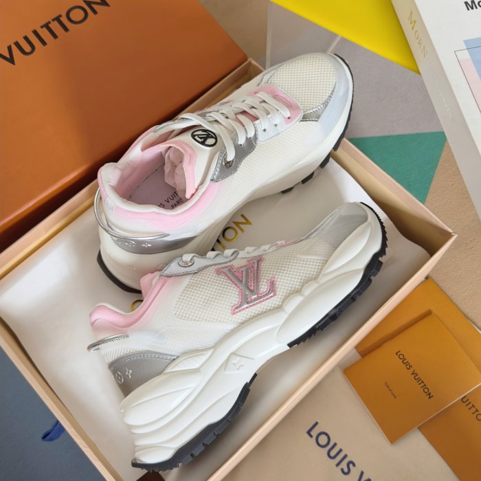 Sneakers фото 4