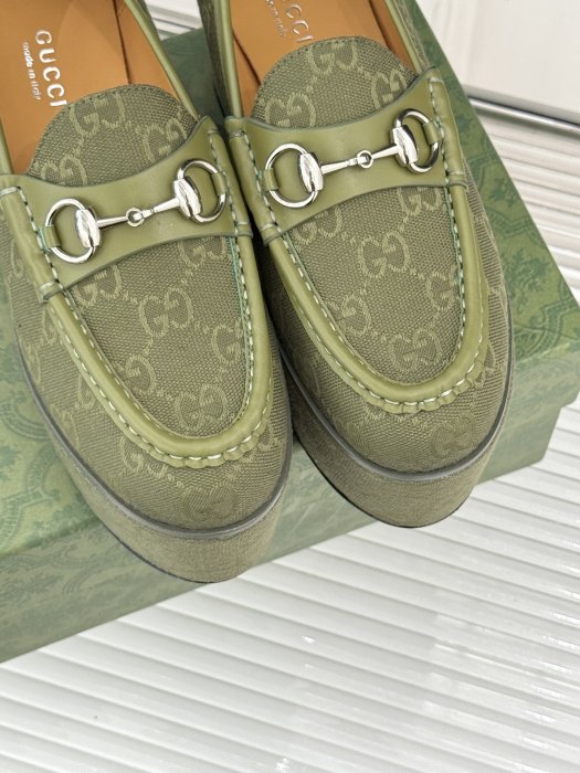 Туфли женские фото 7