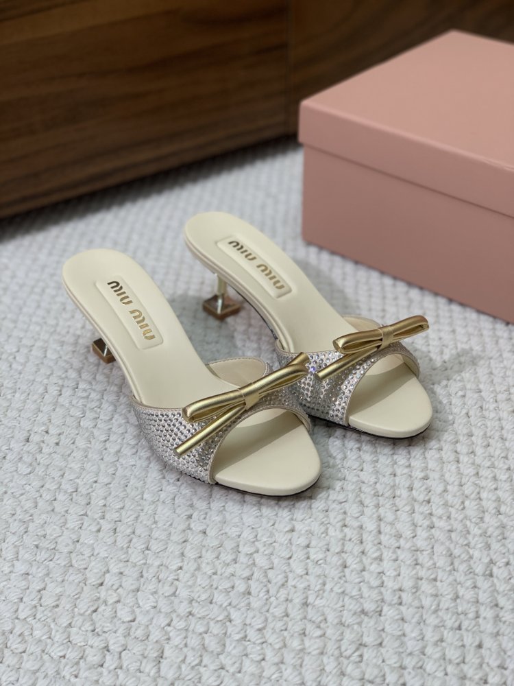 Босоніжки фото 2