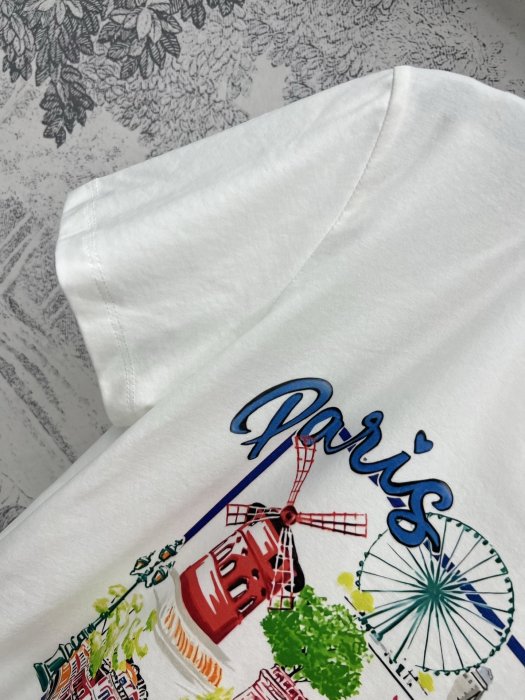 T-shirt women's фото 5