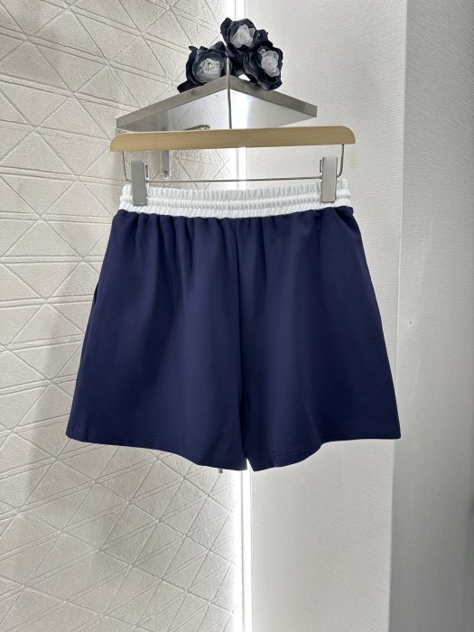 T-shirt women's фото 8