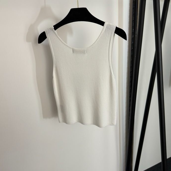 Костюм жіночий фото 3