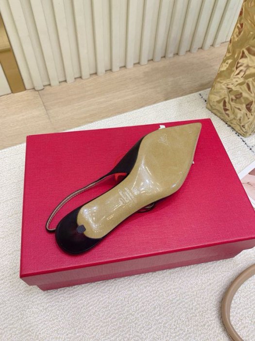 Босоножки фото 3