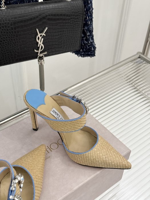 Босоножки фото 5