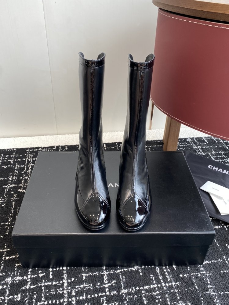 Сапоги женские