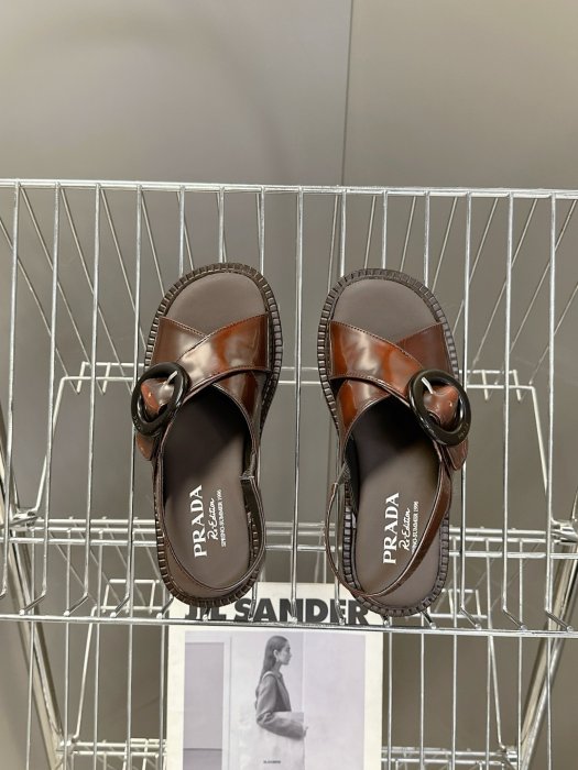 Сандалии женские фото 6