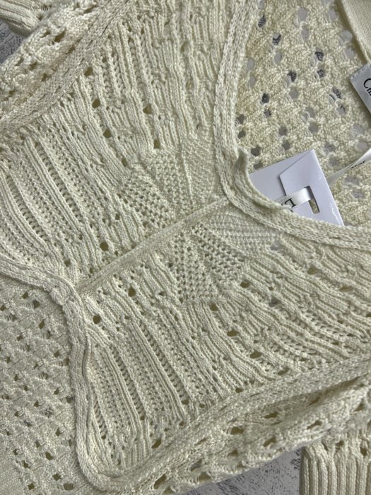 T-shirt women's фото 3