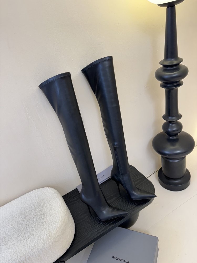 Чоботи жіночі фото 4