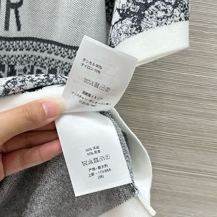 Футболка женская фото 8