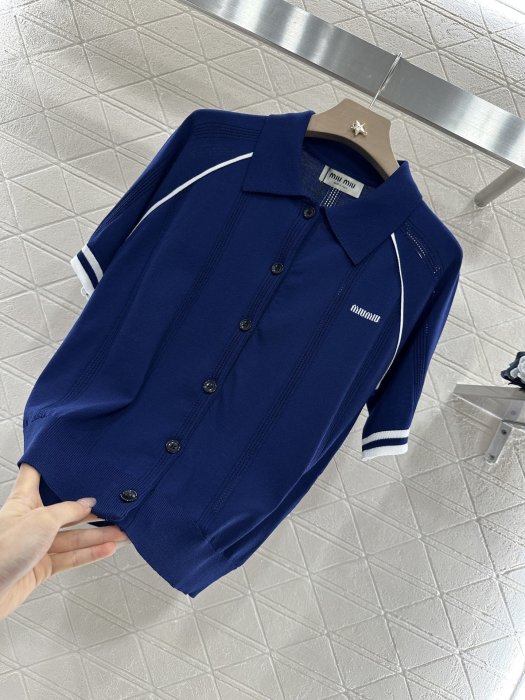 Футболка жіноча фото 6