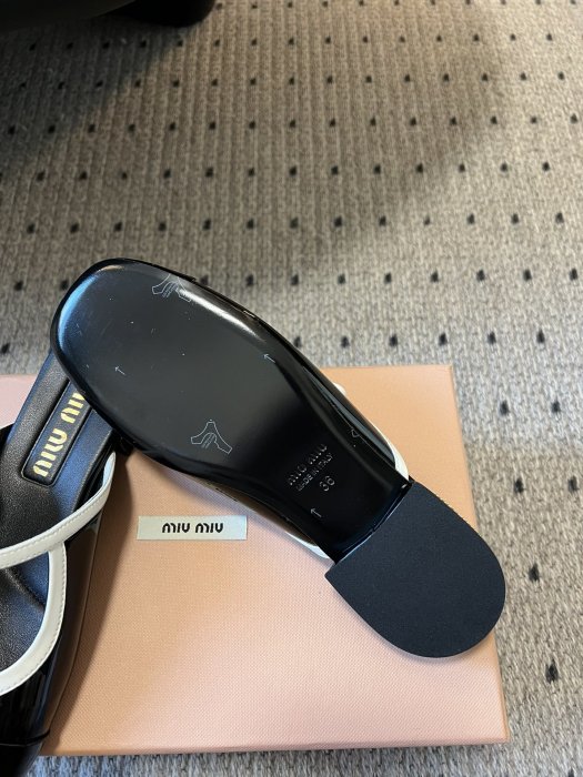 Босоножки фото 9