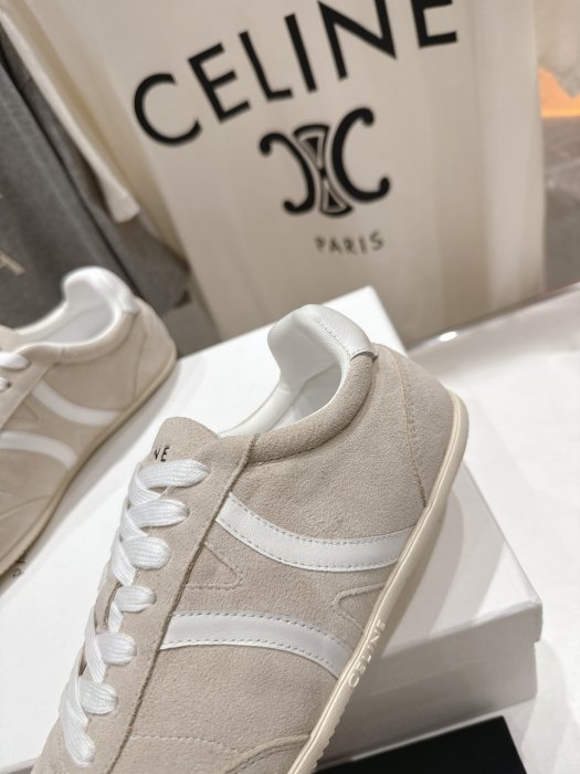 Кроссовки фото 6