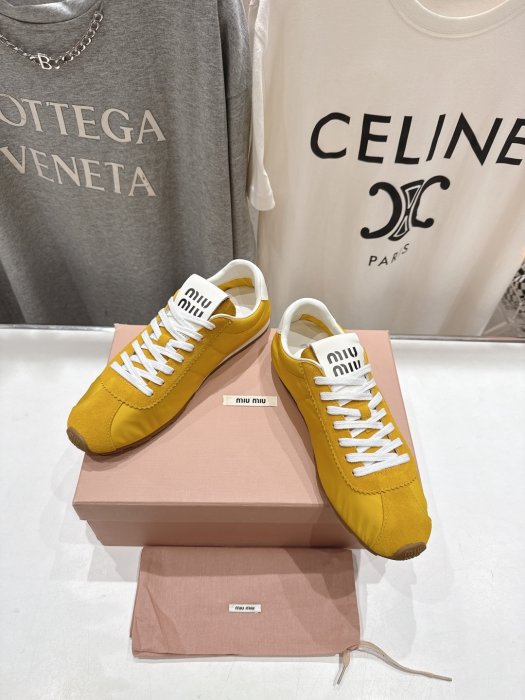 Кроссовки фото 2