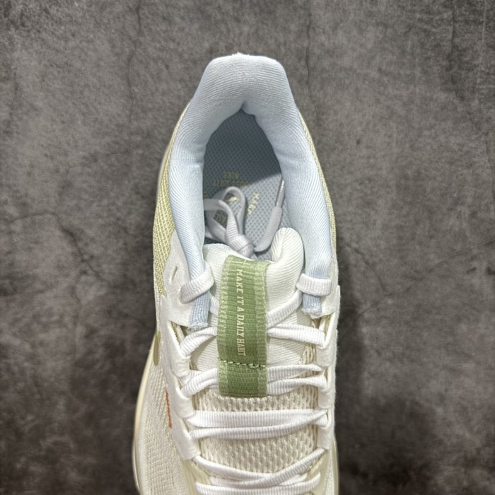 Кроссовки Nike Air Zoom Structure 25 фото 8