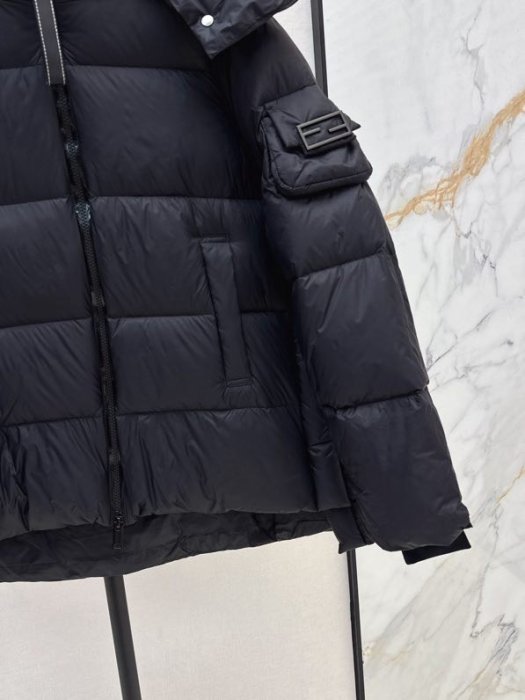 Down jacket фото 8