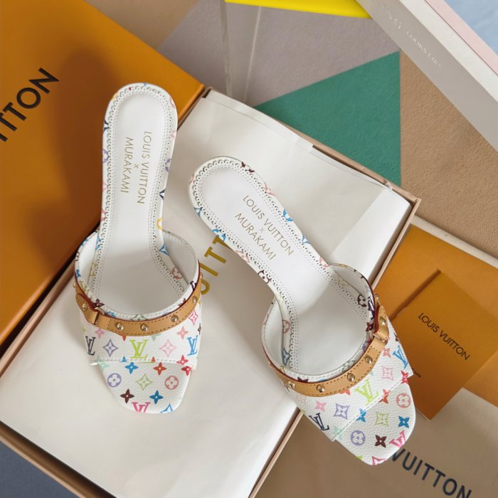 Босоножки фото 2