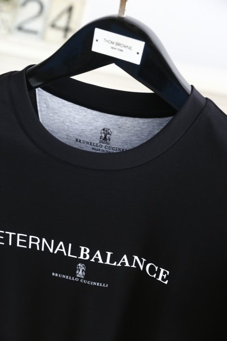 T-shirt men's фото 5