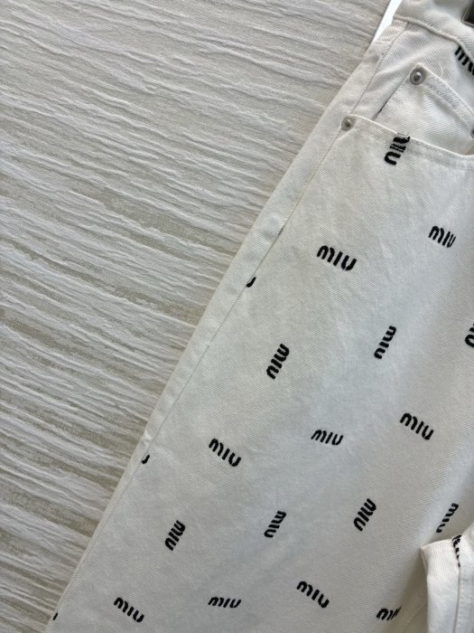 Jeans women's фото 3