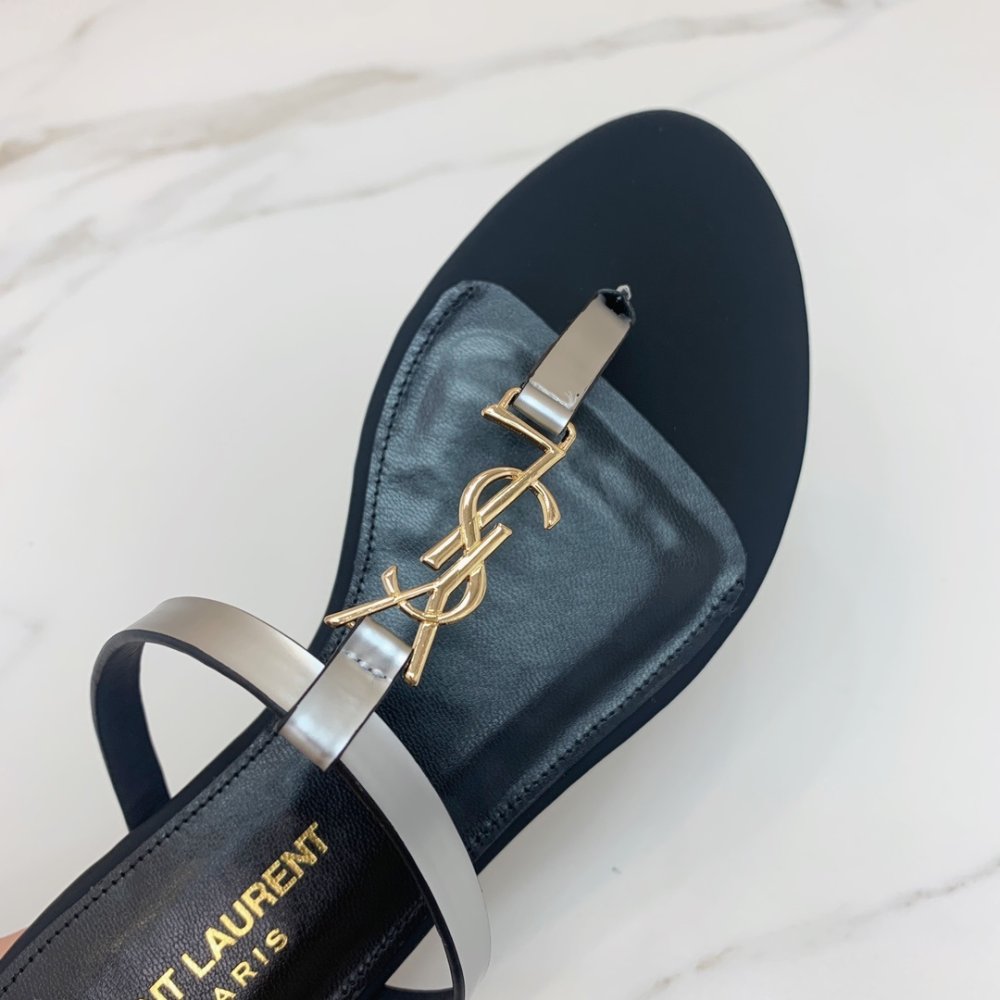 Шльопанці жіночі фото 7